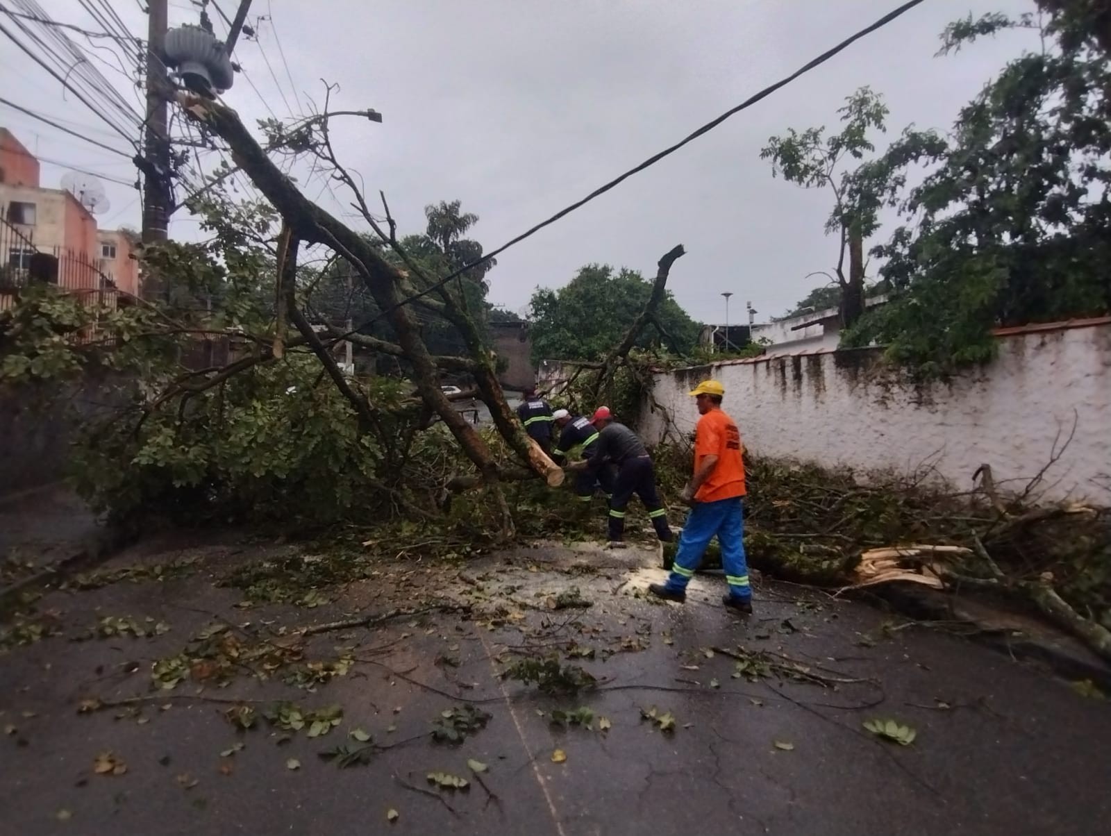 Temporal causa transtornos em Volta Redonda, Sul do Rio e Costa Verde